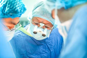Vietnam Achieves Medical Milestone with First Successful Domino Organ Transplant - image 4