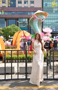 Celebrating Spring with Vietnam’s Biggest Stars and Celebrities - image 6