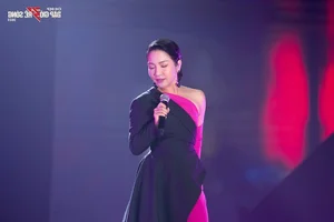 Diva My Linh’s Bold Fashion Evolution on Sisters Who Make Waves - image 7
