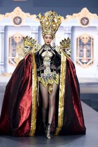 Top Three Vietnamese Beauty Queens Dominating High Fashion Runways as Vedettes - image 11