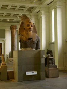 Uncovering the Secrets of a 3,300-Year-Old Ancient Egyptian Pharaoh Statue - image 6