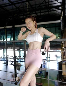 Trending Athleisure Fashion: How Vietnamese Hot Girls Style Gym Wear - image 0
