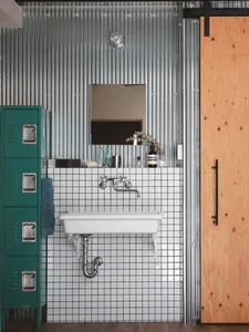 Smart Split-Level Living: Inside a Modern Three-Story Japanese Townhouse - image 15