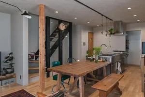 Smart Split-Level Living: Inside a Modern Three-Story Japanese Townhouse - image 9