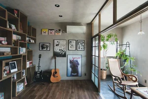 Smart Split-Level Living: Inside a Modern Three-Story Japanese Townhouse - image 0