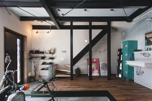 Smart Split-Level Living: Inside a Modern Three-Story Japanese Townhouse - image 12
