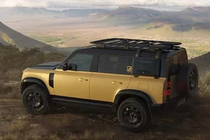 Land Rover Defender Trophy Edition: Rugged Luxury Starting at 2.9 Billion VND - image 10