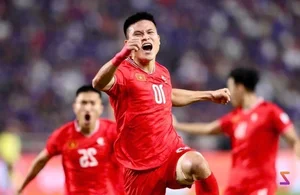 Vietnamese Champion Builds Dream House for Parents After ASEAN Cup Win - image 3