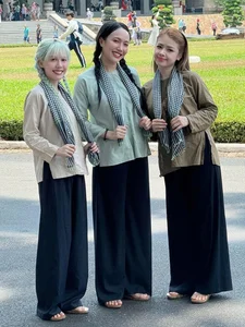 Vietnamese Actress Diem My 9x Captures Elegant Moments at the Iconic Independence Palace in Saigon - image 6