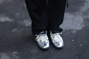 Essential Fashion Guide: 5 Must-Have Items for the Modern Wardrobe This Year - image 19