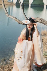 Artistic Portraiture: YiTuYu Art Language Vol.4567 Featuring Zhen Ni - image 22
