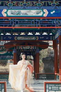 Artistic Portraiture: YiTuYu Art Language Vol.4567 Featuring Zhen Ni - image 5