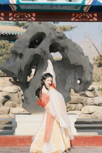 Artistic Portraiture: YiTuYu Art Language Vol.4567 Featuring Zhen Ni - image 16