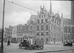 Rare Historical Photos: Glimpses of European Life 100 Years Ago - image 13