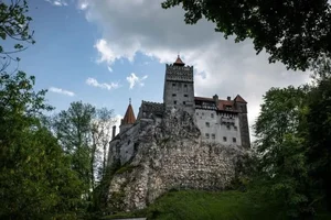 Inside the Eerie Corridors of the World's Most Famous Vampire Castle - image 6
