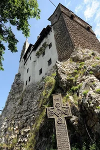 Inside the Eerie Corridors of the World's Most Famous Vampire Castle - image 2