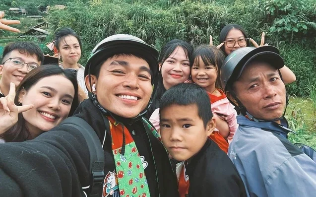 Jun Phạm Music Video Controversy: Embarrassing Scenes and Unexpected Behavior Spark Heated Debate