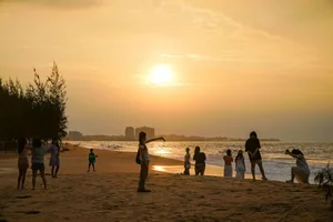 Escape to Ho Coc Beach: Vietnam’s Pristine Coastal Paradise and Ultimate Outdoor Movie Studio - image 3