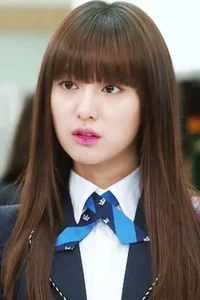 The Stunning Visual Evolution of Kim Ji Won: From Natural Beauty to Queen of Tears - image 3