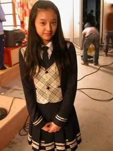 The Stunning Visual Evolution of Kim Ji Won: From Natural Beauty to Queen of Tears - image 9
