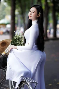 Stunning Bikini Fashion Showcase Featuring Nguyen Phuong Trang and Her Sister - image 46