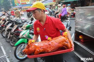 God of Wealth Day Food Traditions: Grilled Fish and Roast Duck in Ho Chi Minh City - image 14