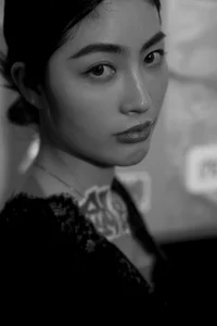 YiTuYu Art Language Vol.9803: Featuring the Radiant SUNNY - image 4