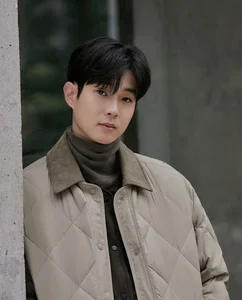 Choi Woo Sik Fashion Week Video Sparks Outrage Over Alleged Racism - image 2