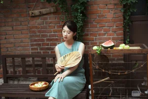YiTuYu Art Language Vol.9951: Featuring the Stunning Tou He Yi Kou Xue Bi (50P) - image 10