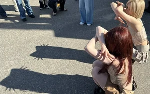 How to Master the Viral 'Cat Shadow' Photography Trend - image 0