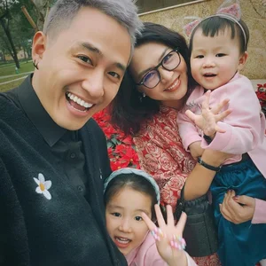 Meet the Beautiful, Supportive Wife of Olympia Host Pham Ngoc Huy - image 7
