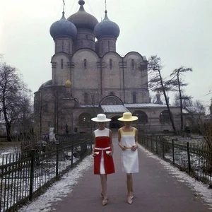 Rare Visual Chronicles: Capturing Everyday Life in the Soviet Union Decades Ago - image 7