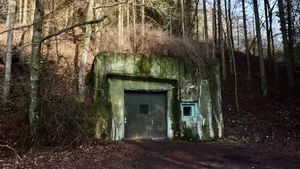 Inside Denmark's Top-Secret Cold War Nuclear Bunker Regan Vest - image 3