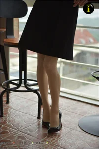 IESS 019 Xiao Liu: Classic Nude Oil Shiny Stockings Volume 2 - image 47