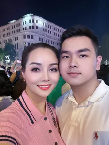 Vietnamese Actress Nhat Kim Anh Visits Her Beloved Son in Can Tho - image 5