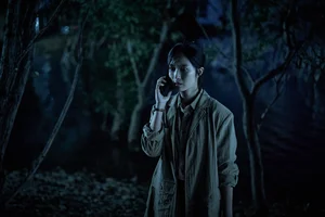 Chilling First Look at Whispering Water: Kim Hye Yoon and Lee Jong Won Star in This Intense New Korean Horror Film Set by a Reservoir - image 10