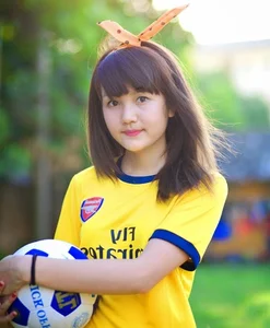 Beautiful Vietnamese Girls Gallery - Nostalgic and Elegant Portrait Collection - image 5
