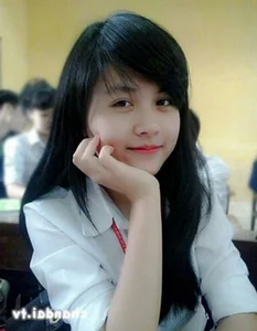 Beautiful Vietnamese Girls Gallery - Nostalgic and Elegant Portrait Collection - image 7
