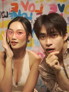 Who is the Vietnamese Beauty Queen Facing Backlash for Her VTV Prime-Time Performance? - image 7