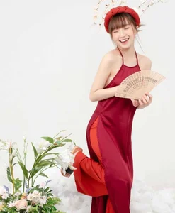 Le Thi Khanh Huyen: The Most Beautiful Photos of the Rising Star - image 0