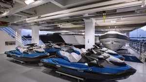 Inside Bill Gates’ Superyacht: A Marvel of Modern Engineering and Sustainable Luxury - image 2