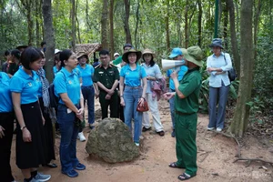 A Day at Cu Chi Tunnels: An Immersive Journey Through Vietnam's Heroic History - image 0