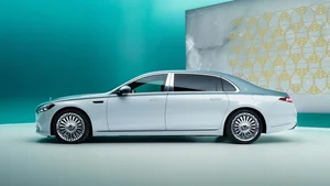 The 2027 Mercedes-Maybach S-Class Redefines Luxury and the V12 Engine Legacy - image 6