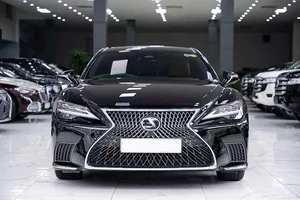 Hybrid Car Prices Drop in Vietnam Amid Global Fuel Market Fluctuations - image 10