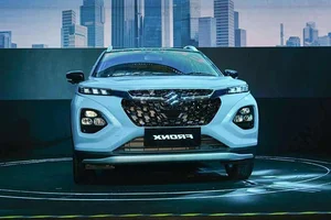 Hybrid Car Prices Drop in Vietnam Amid Global Fuel Market Fluctuations - image 1