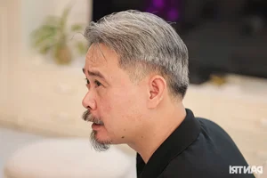 Actor Vinh Xuong: On-Screen Mob Boss and Real-Life Noodle Shop Owner - image 5