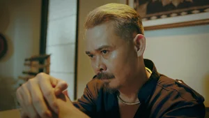 Actor Vinh Xuong: On-Screen Mob Boss and Real-Life Noodle Shop Owner - image 8