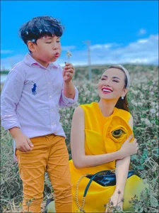 Diem Huong Clarifies Her Career in Cosmetic Tattooing and Family Life Status - image 3
