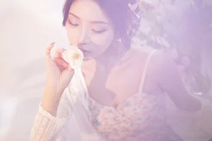 YiTuYu Art Language Vol.7324 Featuring the Elegant Rong Rong Photography Collection - image 10