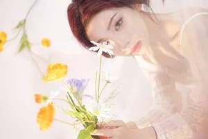 YiTuYu Art Language Vol.7324 Featuring the Elegant Rong Rong Photography Collection - image 1
